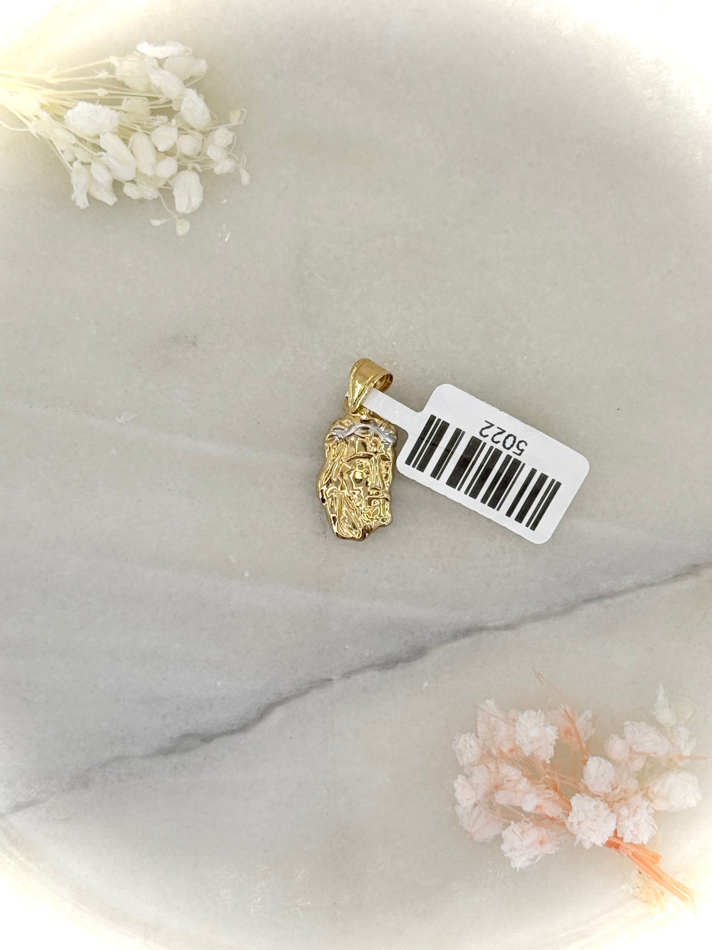 18kt Jesus Figure
