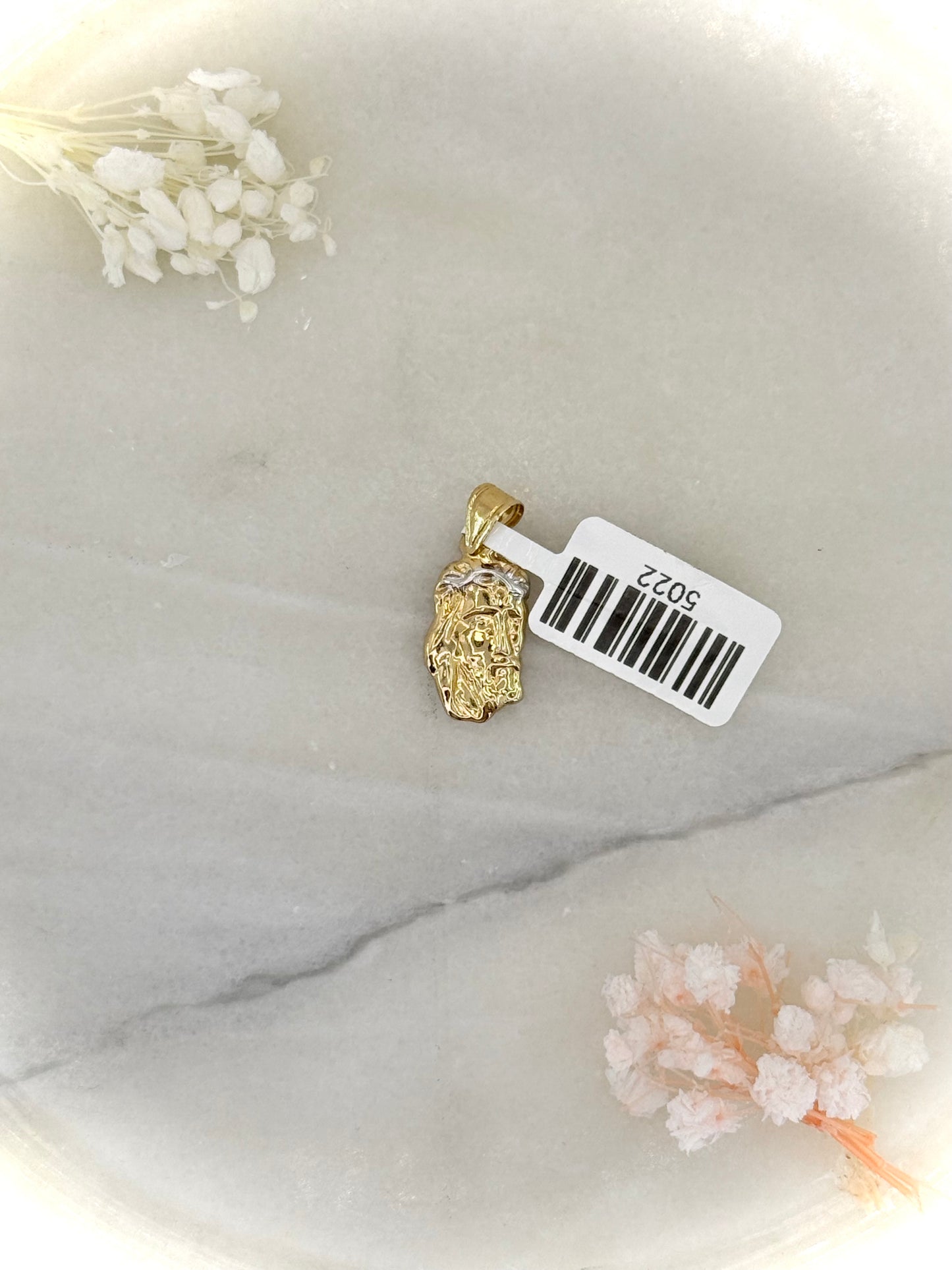18kt Jesus Figure