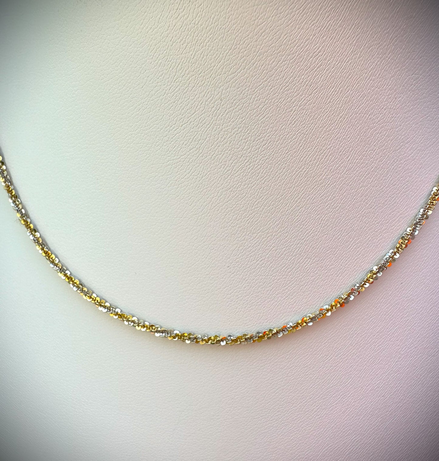 18kt 2Tone Singapore Chain