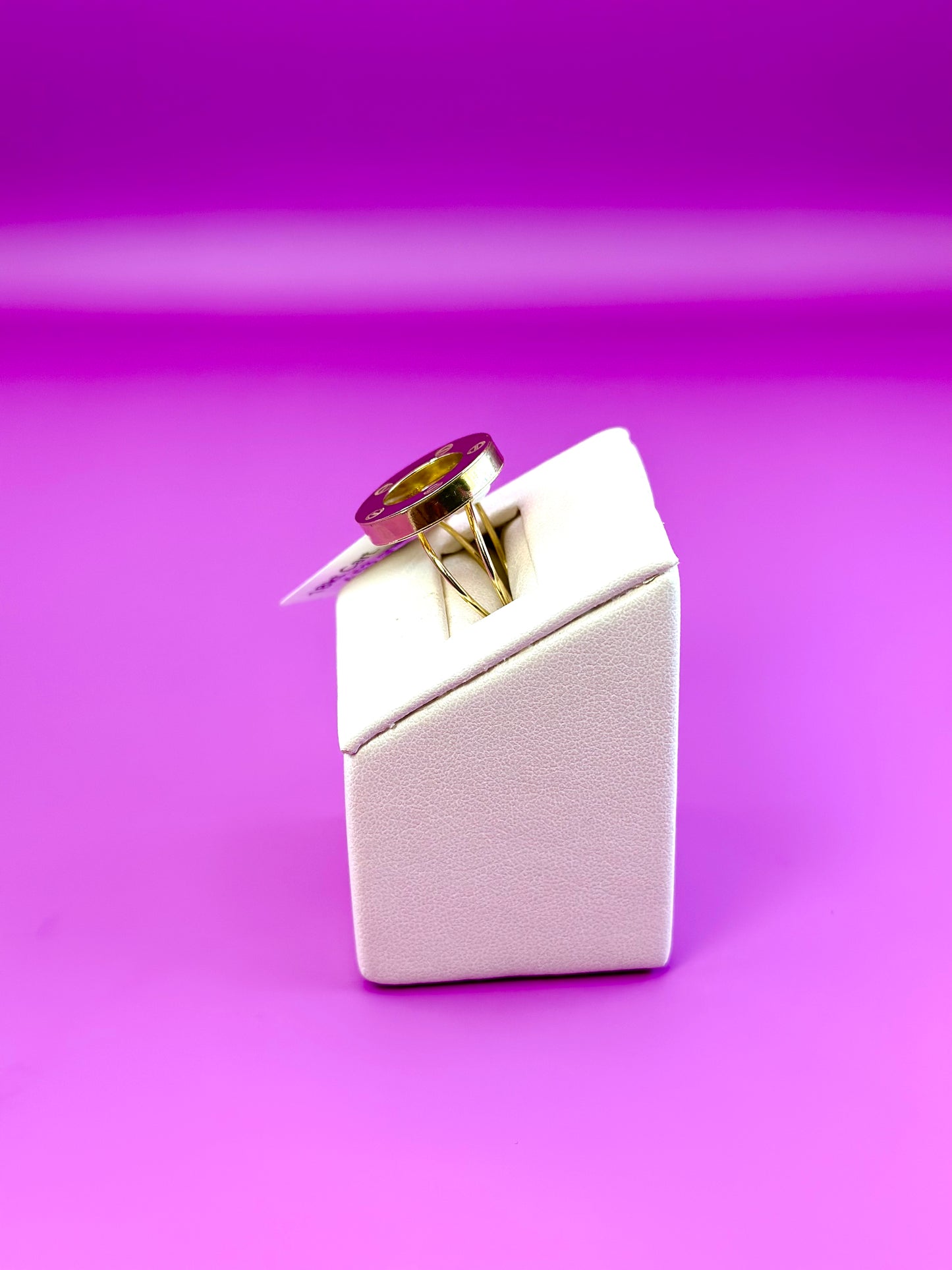 18kt Designer Ring