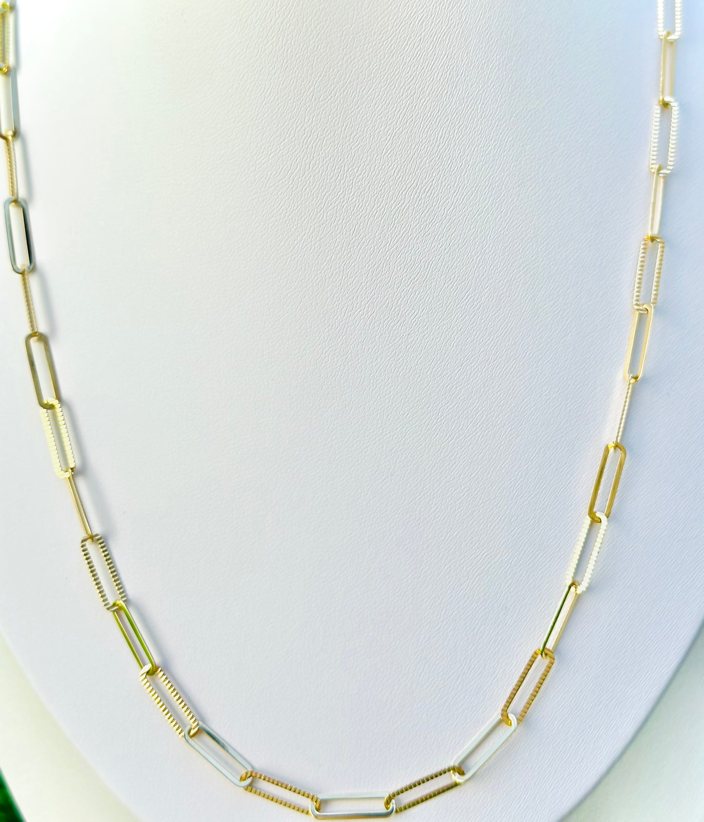 18kt Paper Clip Chain