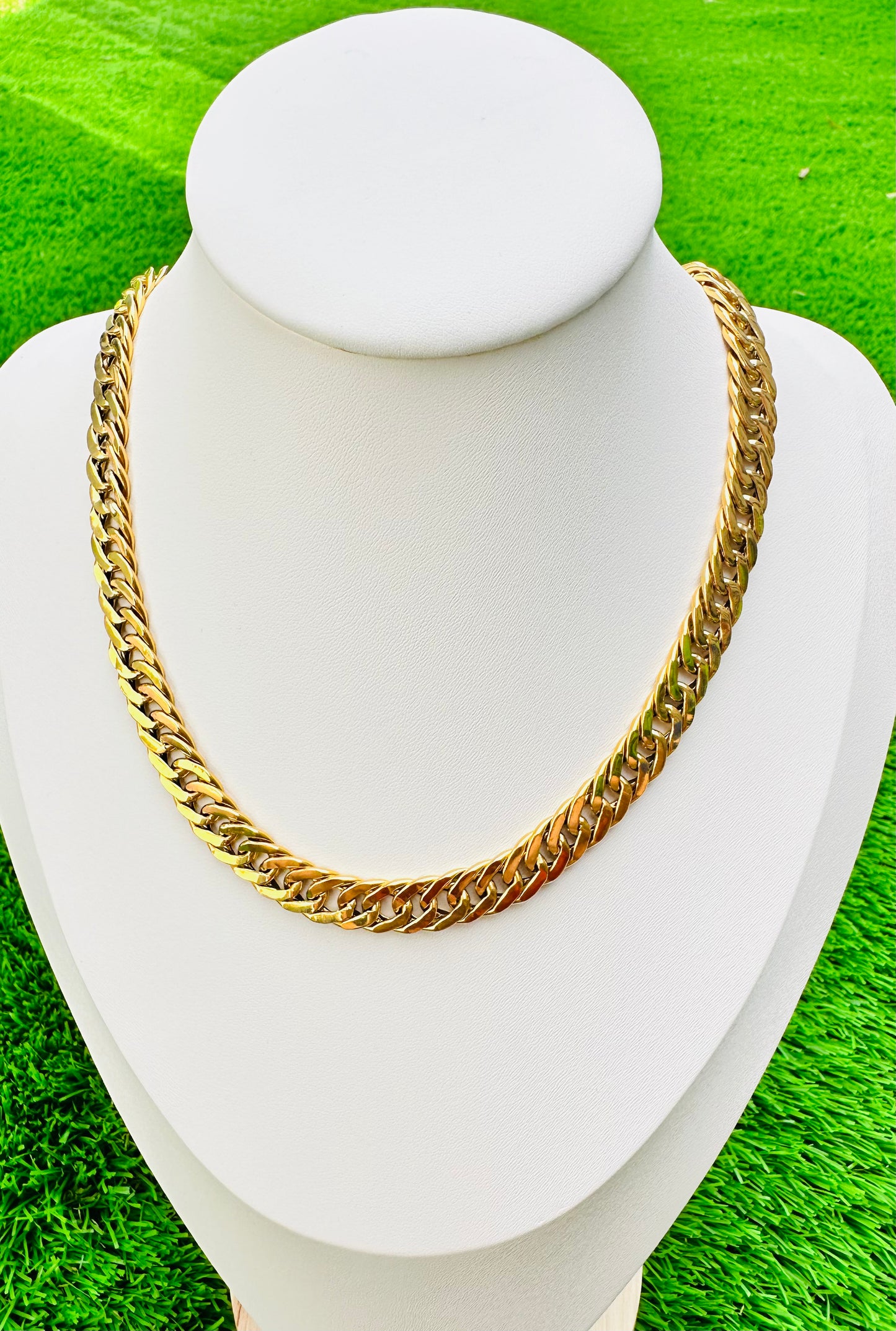 21kt Large Curb Chain