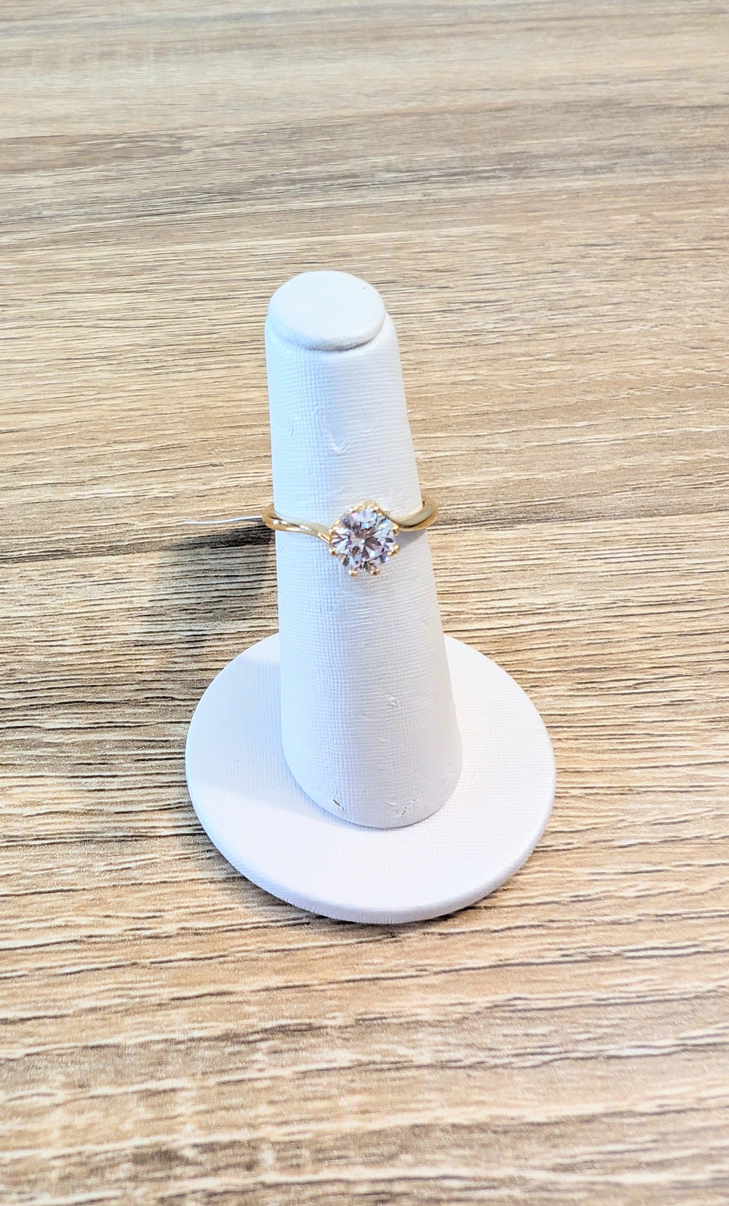 18kt CZ Solitaire