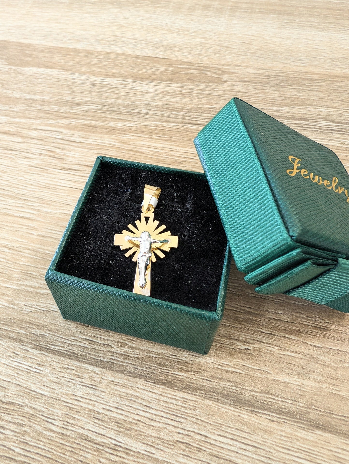 18kt Sun Crucifix