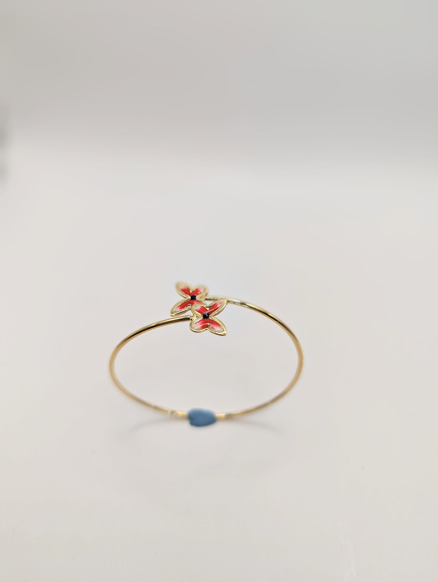 18kt Butterfly Bangle