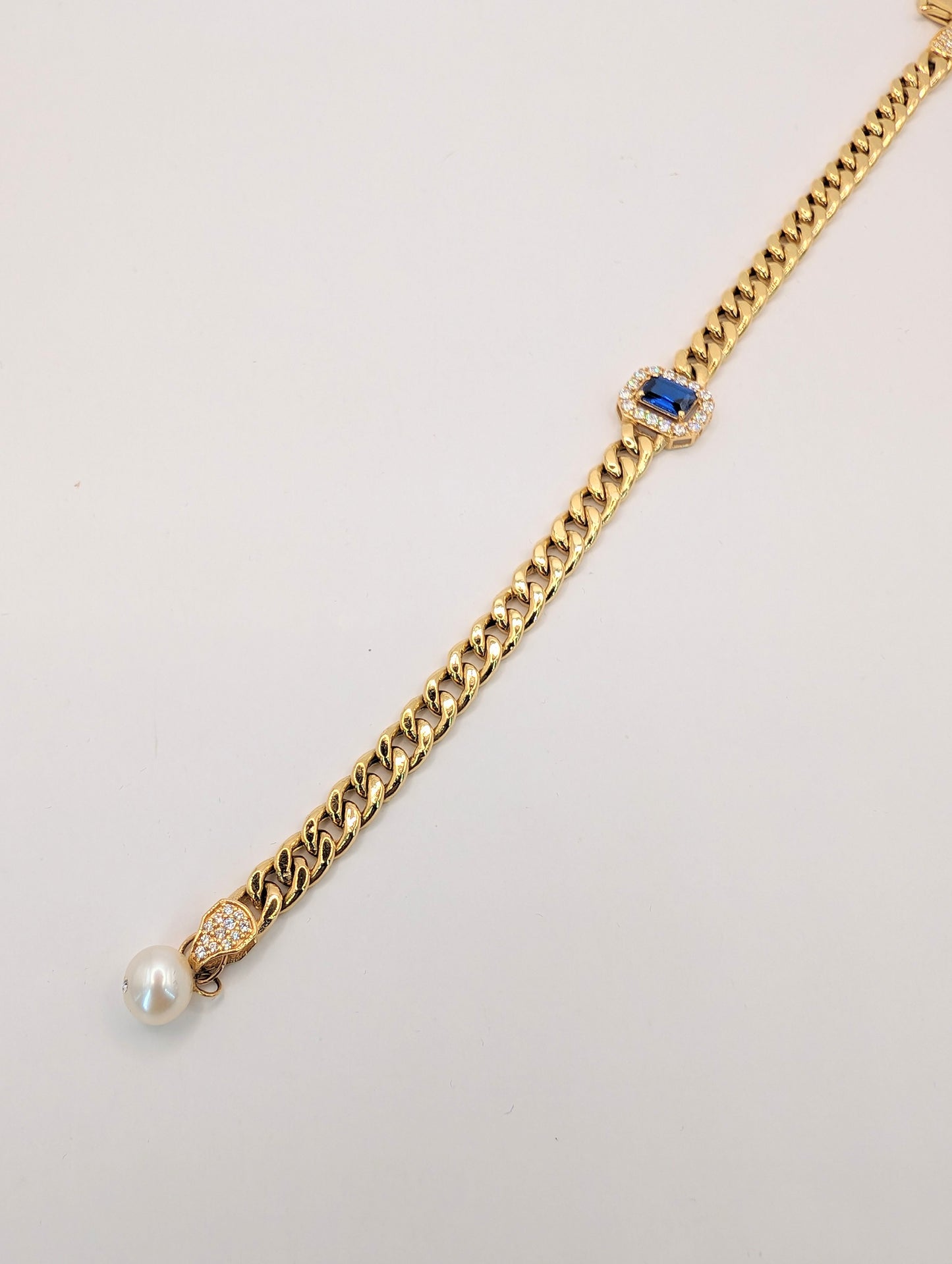 18kt Blue CZ Bracelet