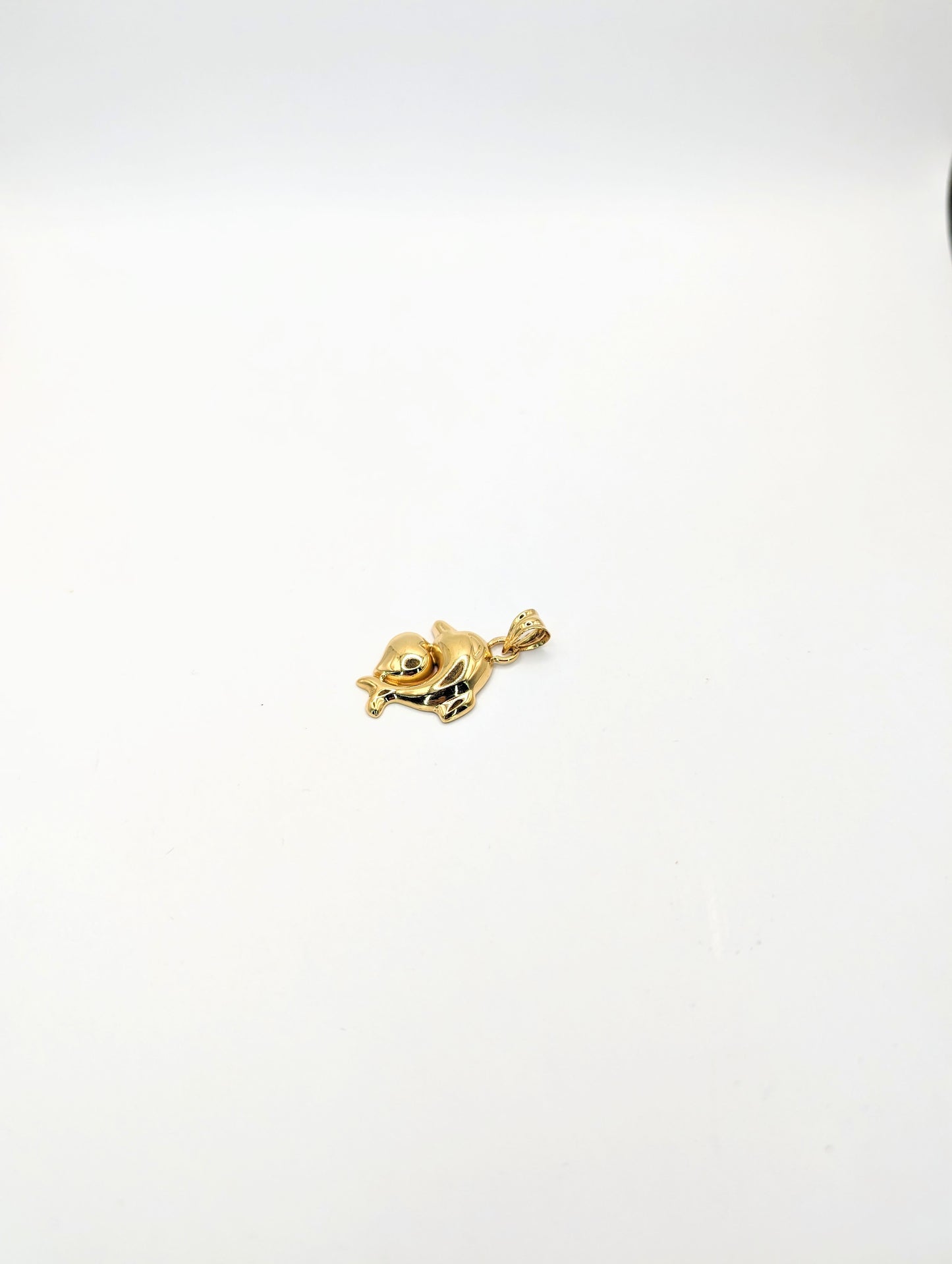 18kt Dolphines Pendant