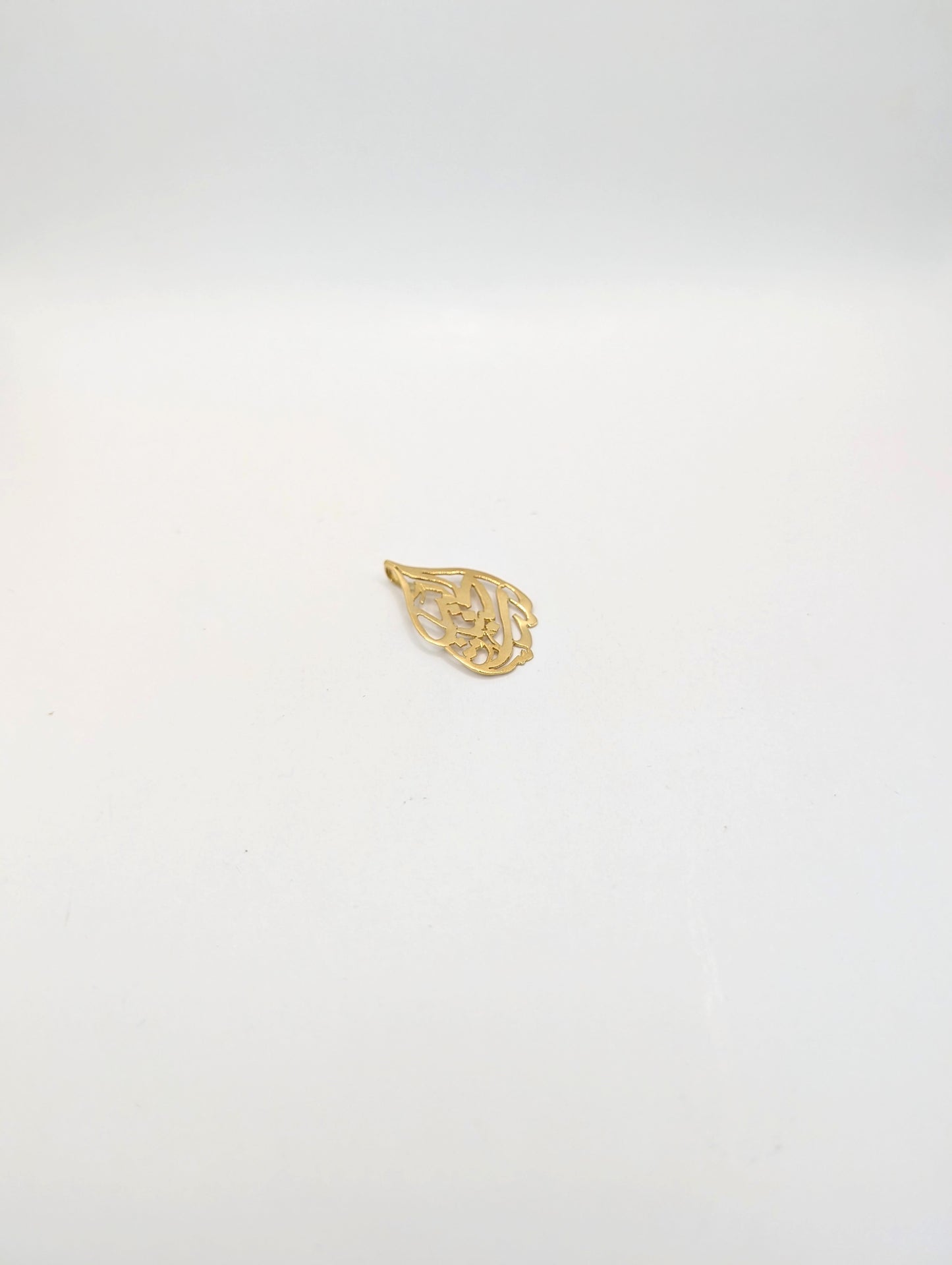 18kt Sit El Habaieb Pendant