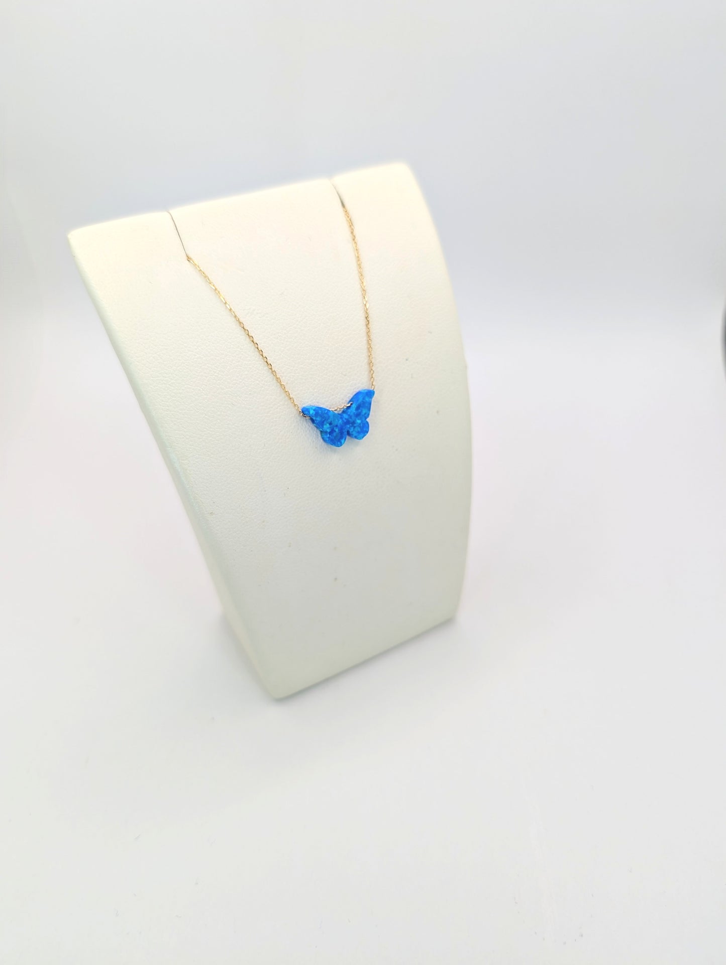 18kt Butterfly Necklace