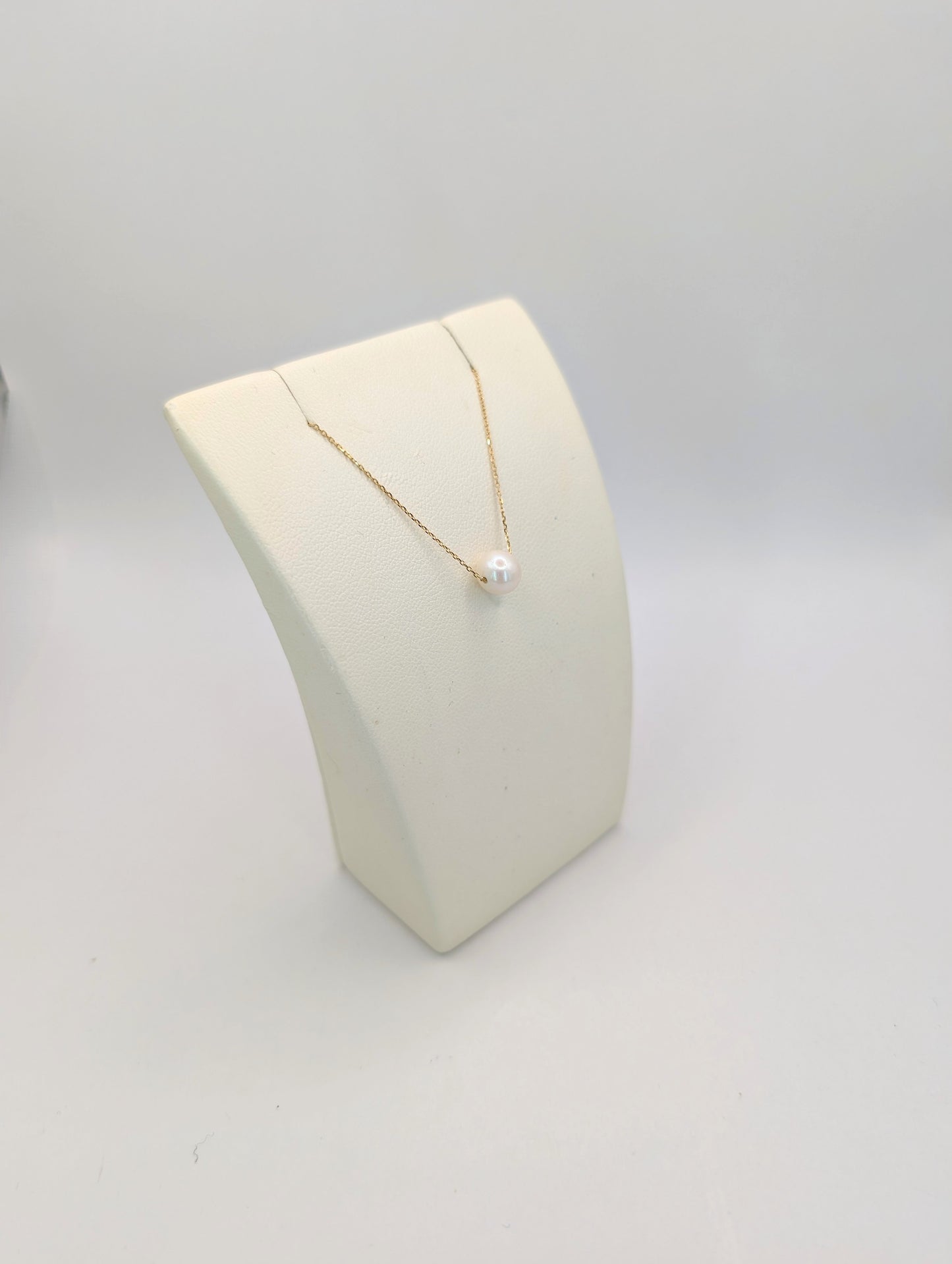 18kt Pearl Necklace