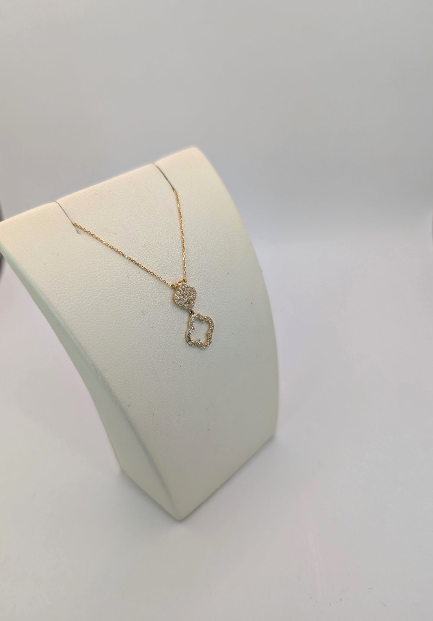 18kt CZ Clover Necklace