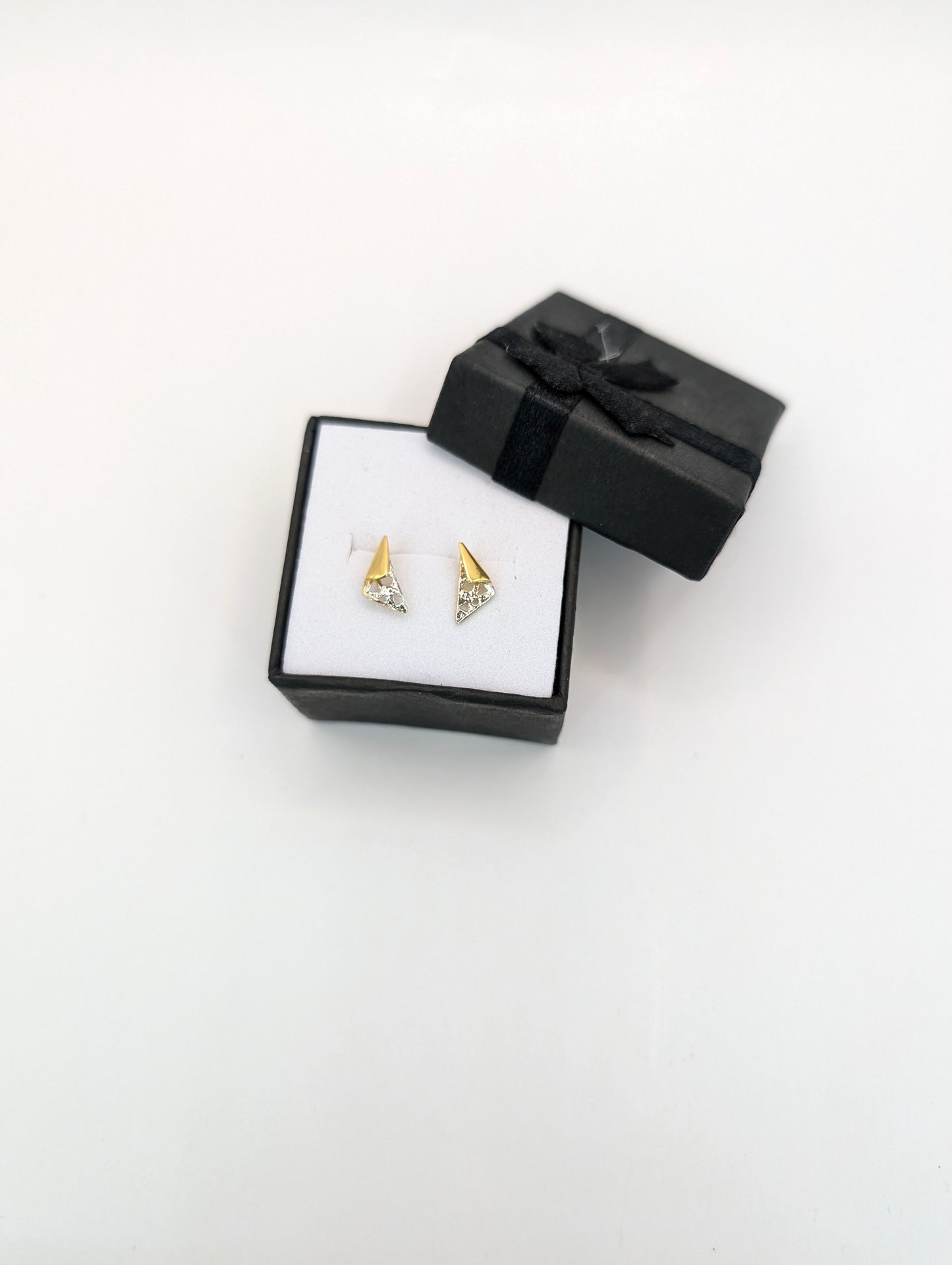 18kt Triangles Earring