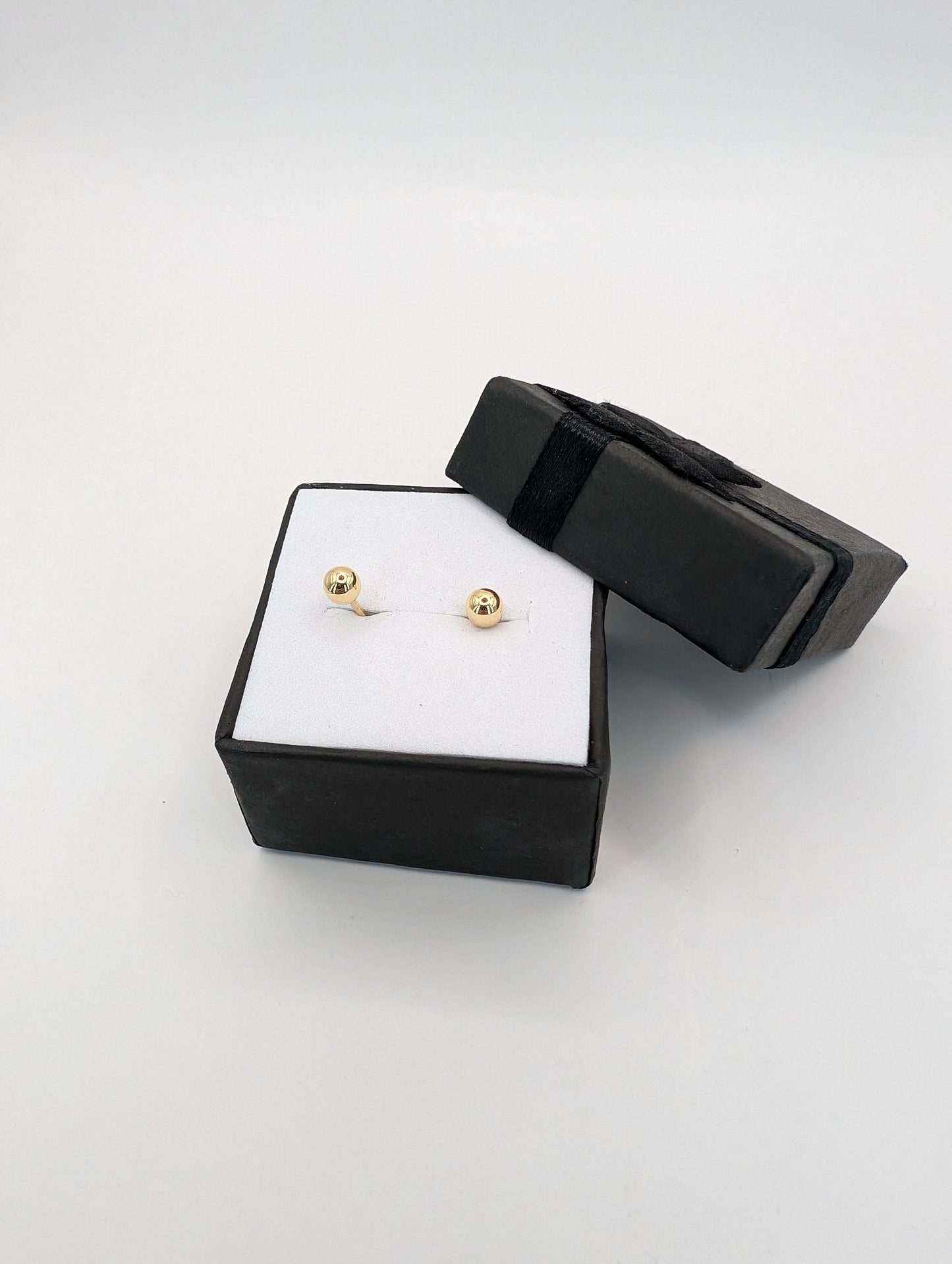 18kt Balls Earring