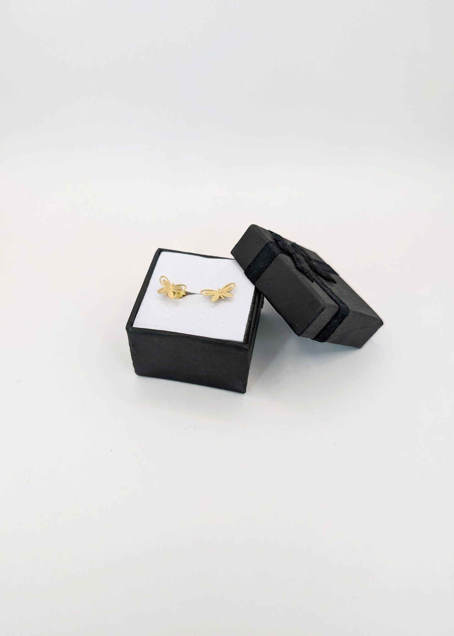 18kt Butterfly Earring
