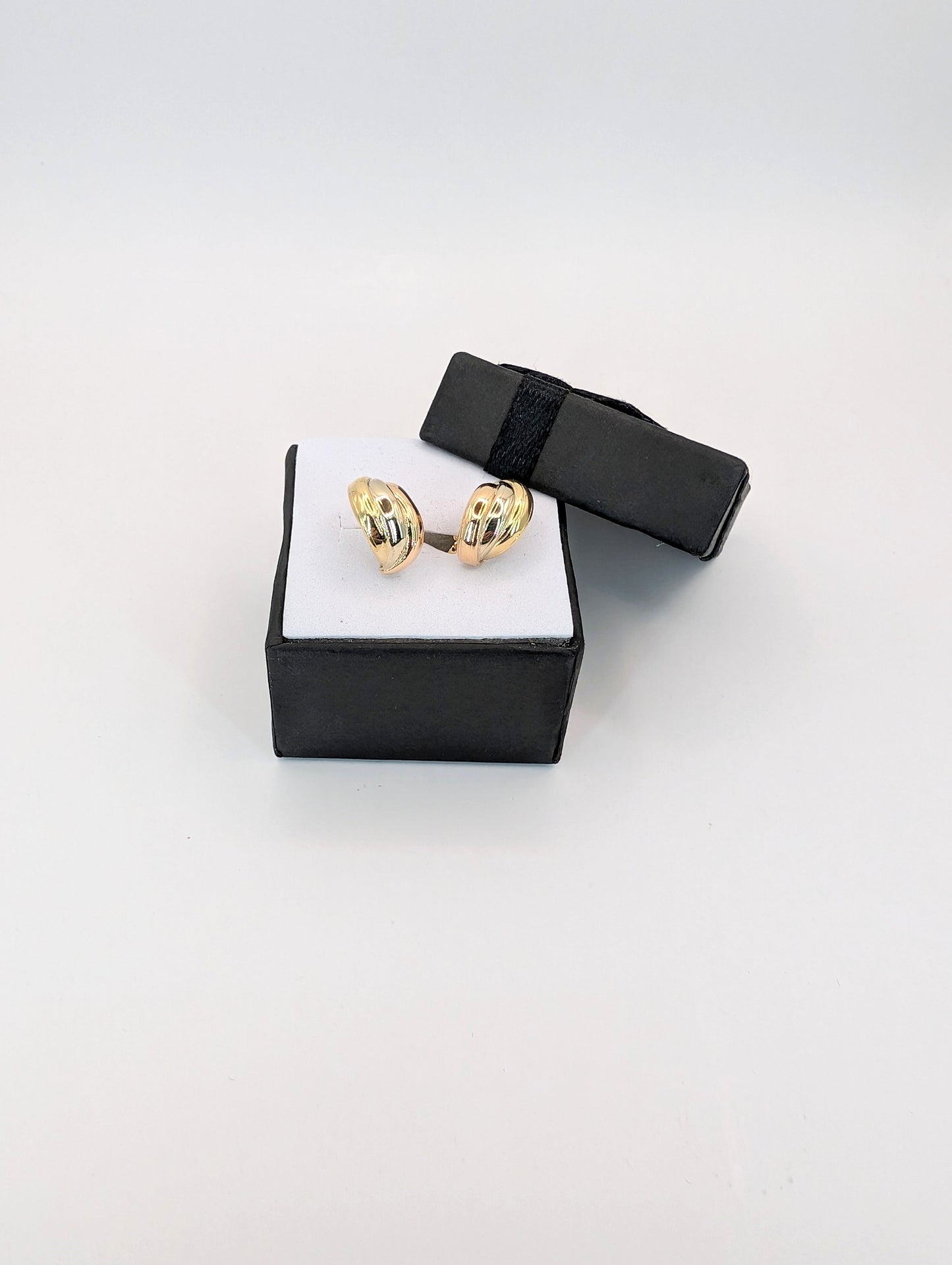 18kt Waves Earring