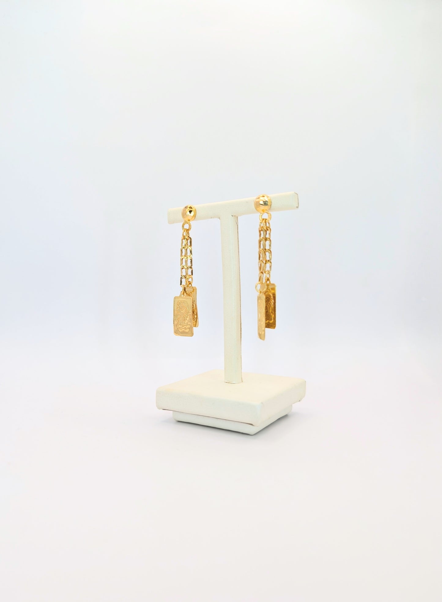 21kt Figure Icon Earrings