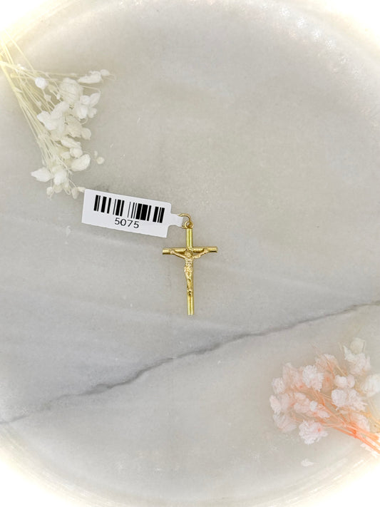 18K Yellow Gold Crucifix Pendant