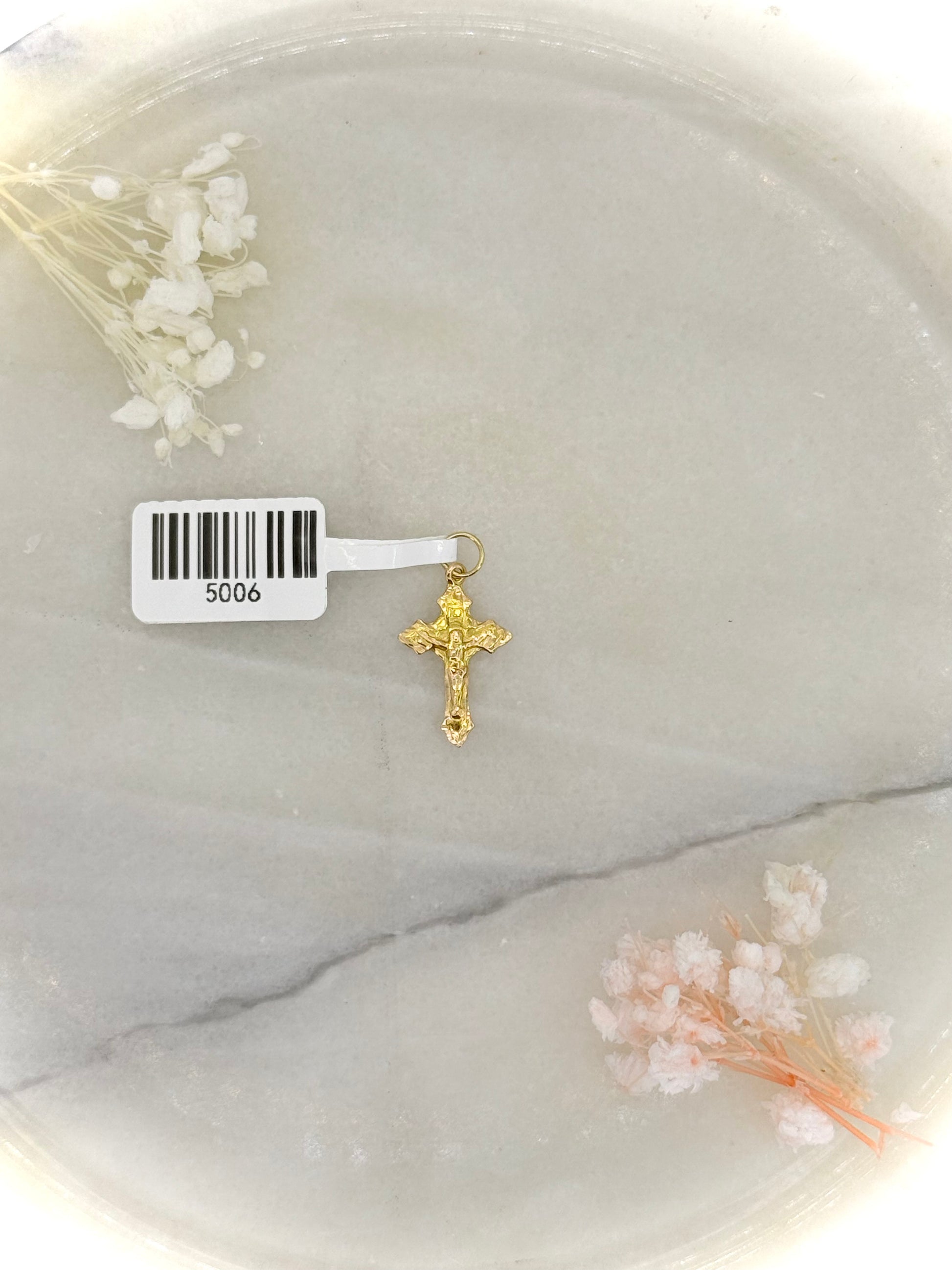 Small yellow gold cross pendant with Jesus figure