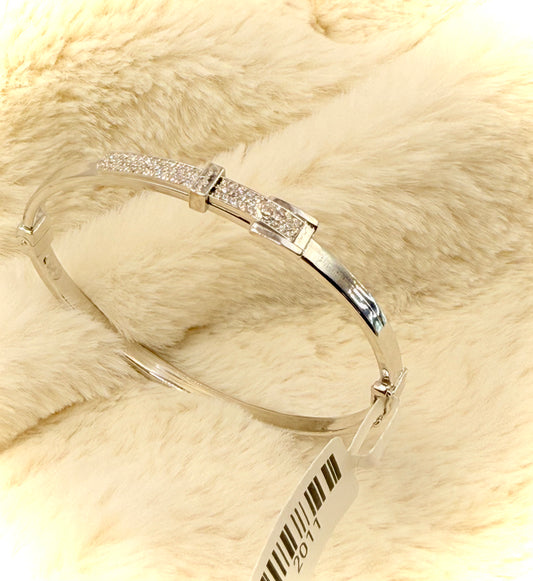 18K White Gold Belt Bangle