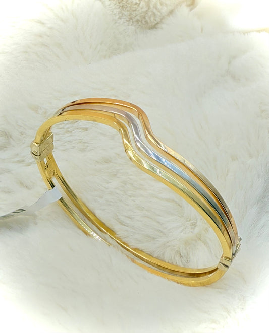 18K 3 Tone Wave lock Bangle