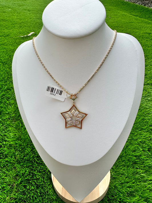 18kt CZ Star Pendant