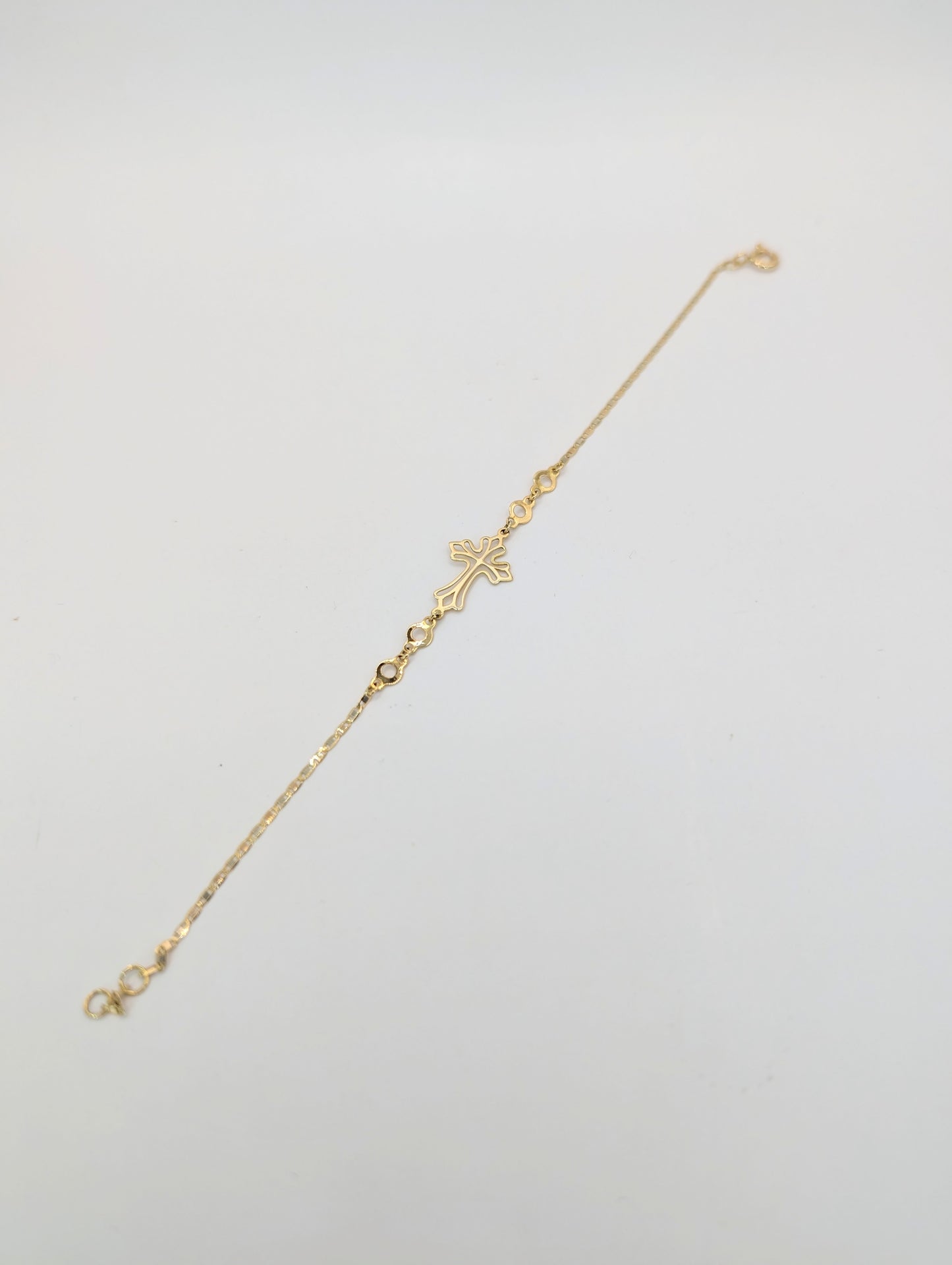 18kt Cross Bracelet
