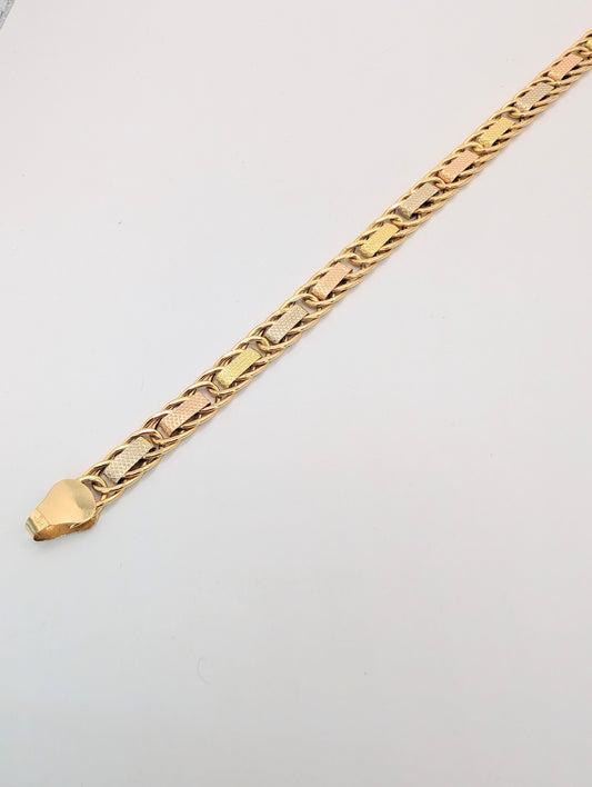 18kt Hollow Bracelet