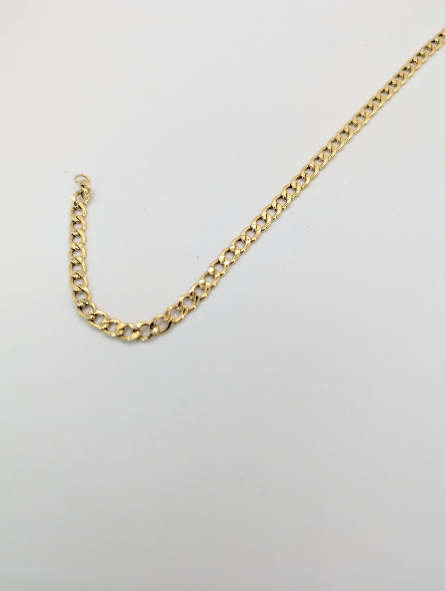 18kt Curb Bracelet