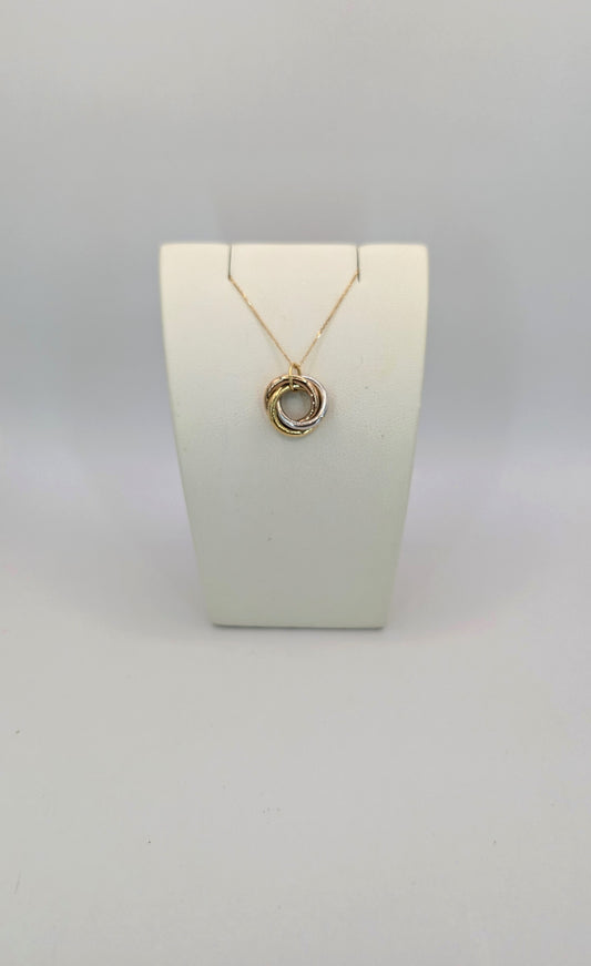 18kt Three Tone Hoops Necklace
