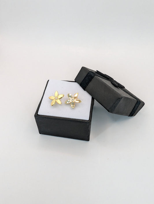 18kt CZ Jasmine Earring