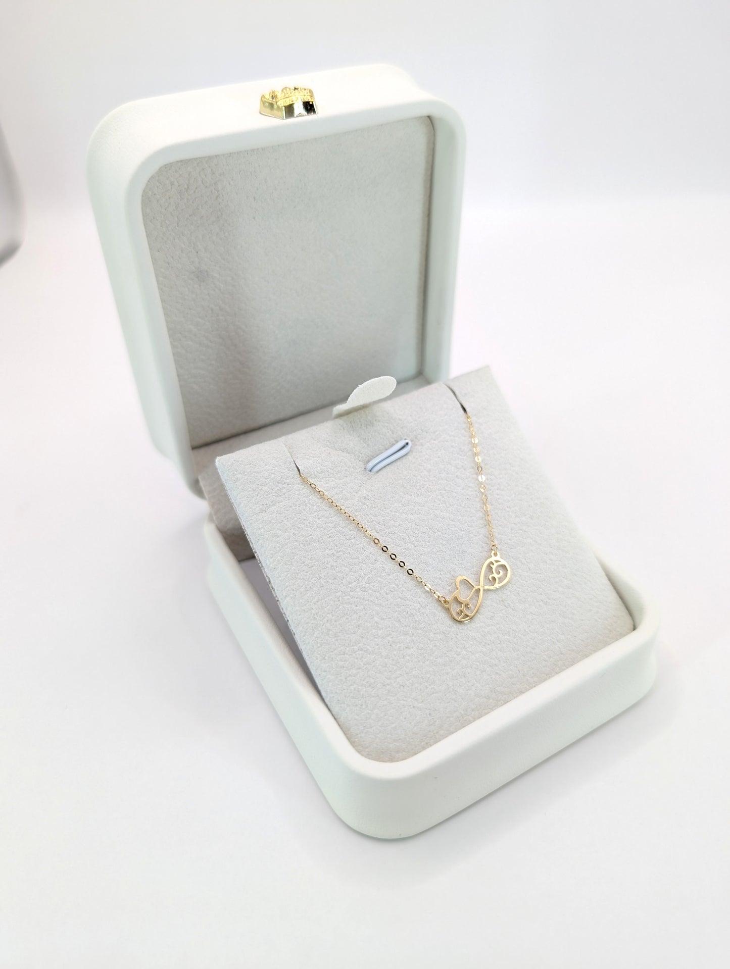 18KT Gold Infinity Heart Necklace