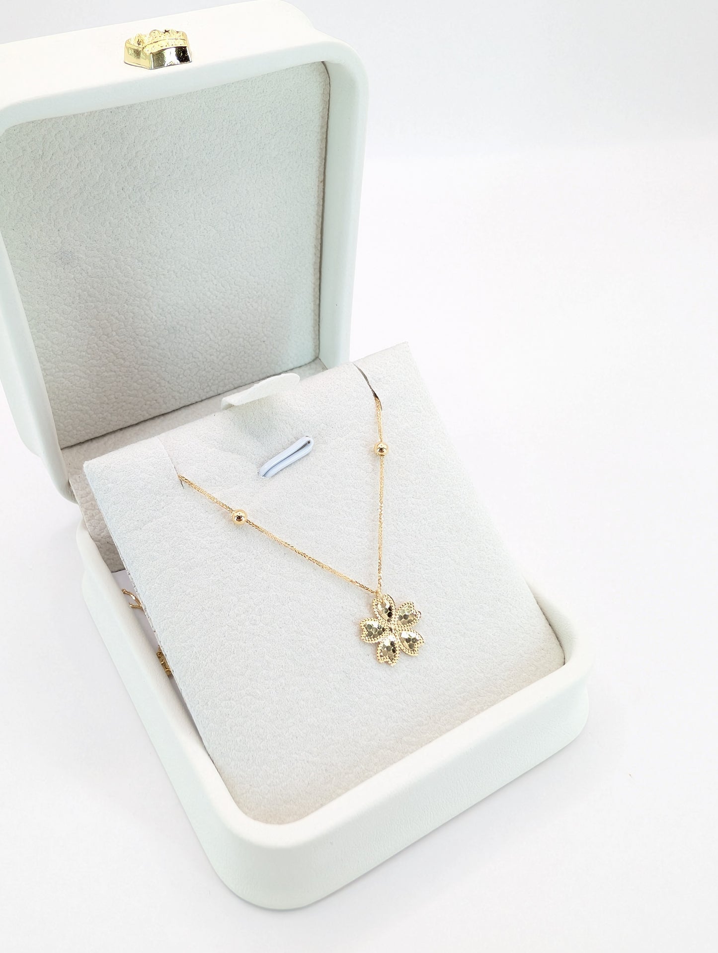 18KT Gold Floral Necklace
