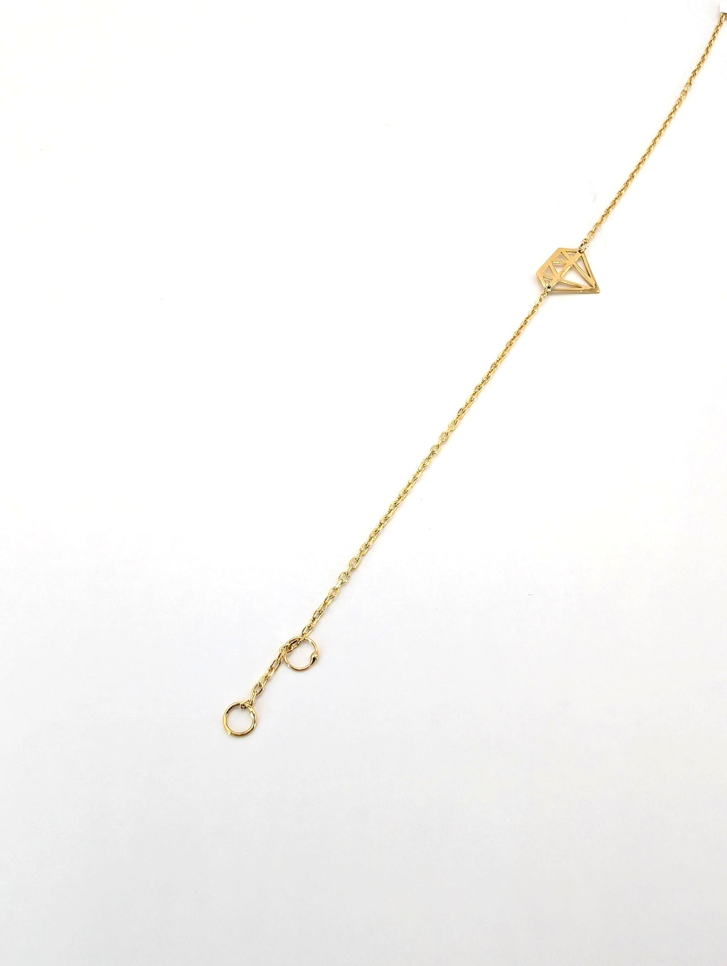 18KT Gold Diamond Shape Bracelet