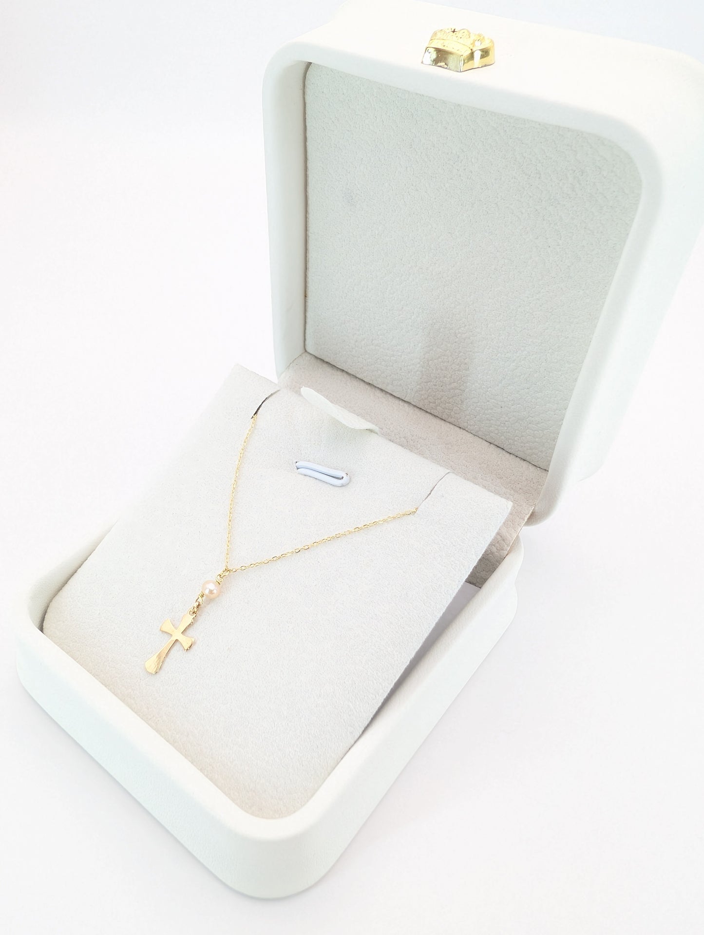 18KT Gold Cross Necklace with Pearl